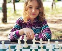 Girl Boss Chess image 1